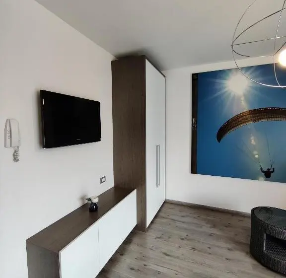 آپارتمان لوکس 1 خوابه, Gardesana Active Apartments