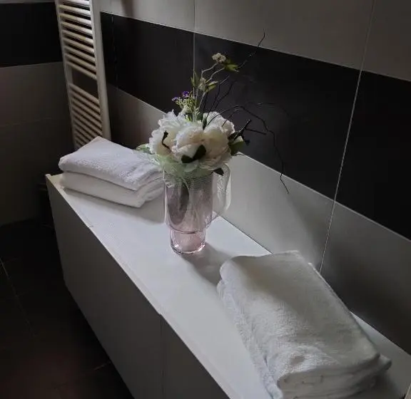 آپارتمان لوکس 2 خوابه, Gardesana Active Apartments