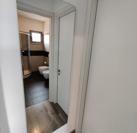 デラックススタジオ, Gardesana Active Apartments