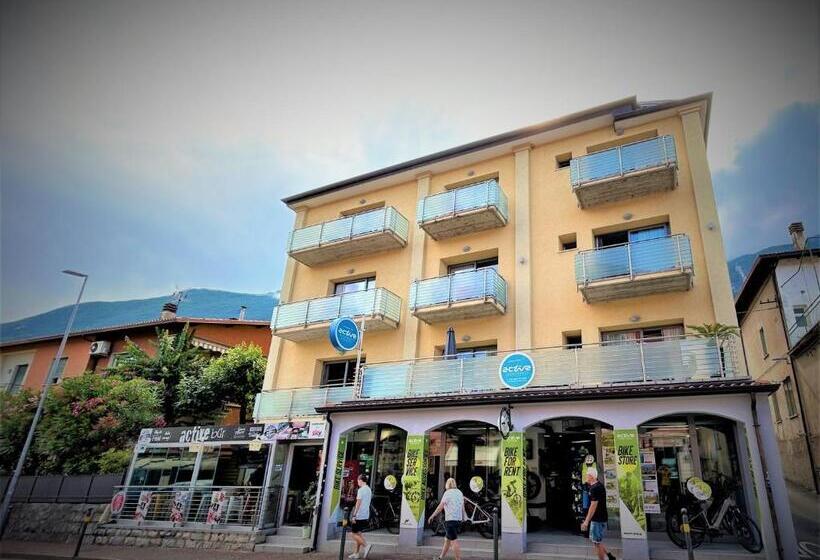 家族用アパートメント, Gardesana Active Apartments