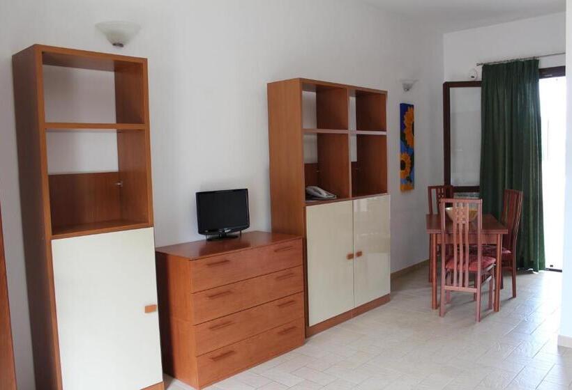 スタンダードスタジオ, Il Casaletto Dei Ludi