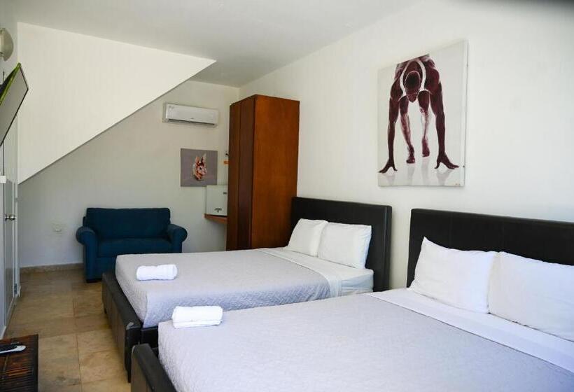 سوئیت جونیور خانوادگی, Manati World Point Inn