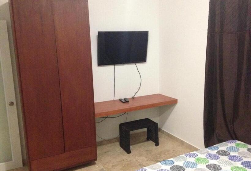 اتاق اکونومی, Manati World Point Inn