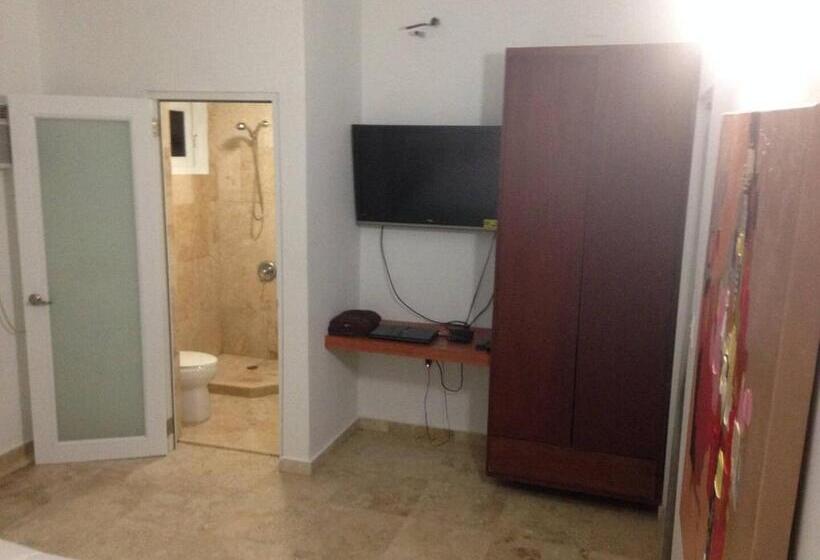 سوییت, Manati World Point Inn