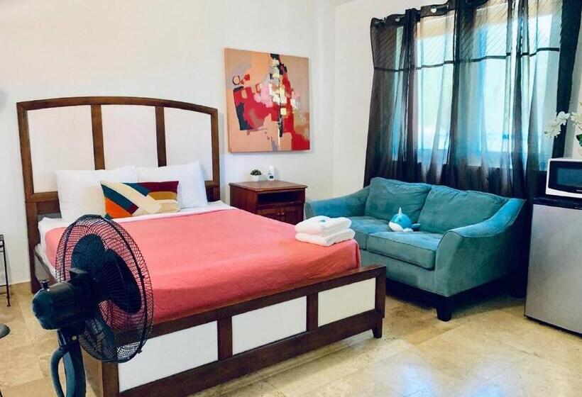 سوییت, Manati World Point Inn