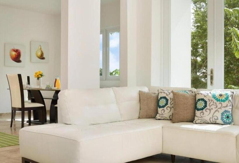 اتاق استاندارد, Manati World Point Inn