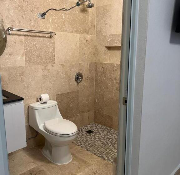 اتاق استاندارد, Manati World Point Inn