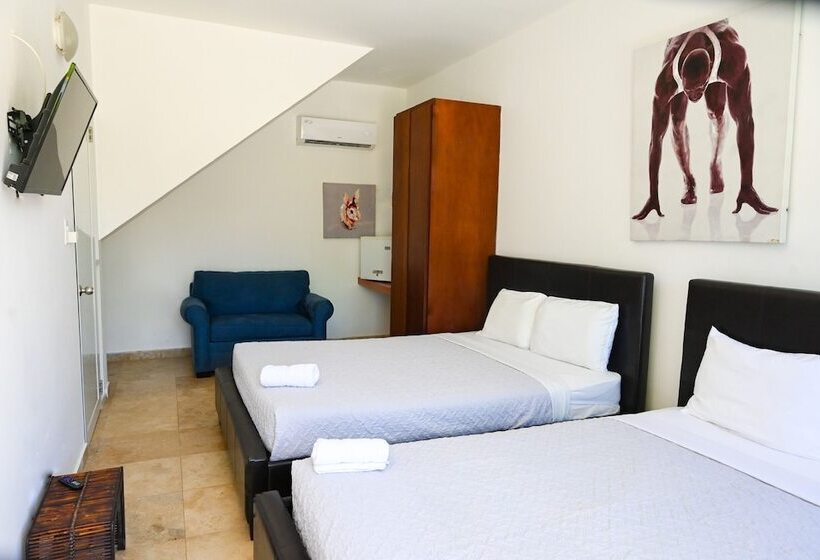 سوئیت جونیور خانوادگی, Manati World Point Inn