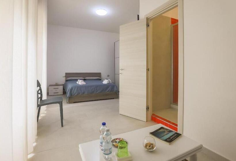 Habitació Triple Estàndard, Barbyb B&b