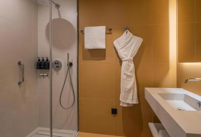 海の見えるスタンダードスタジオ, Résidence Les Embruns & Spa