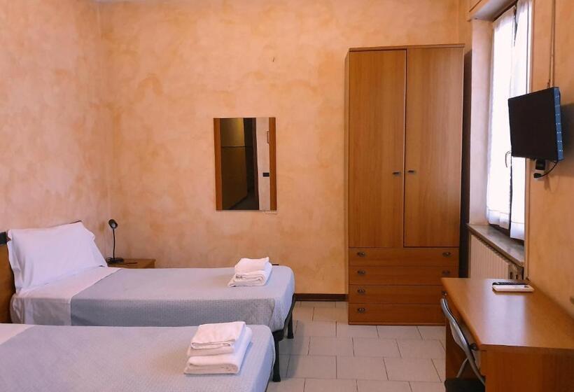 스탠다드 룸, Albergo Leon D Oro