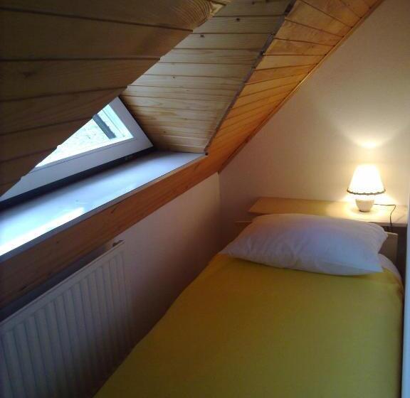 اتاق استاندارد, B&b Na Kluk