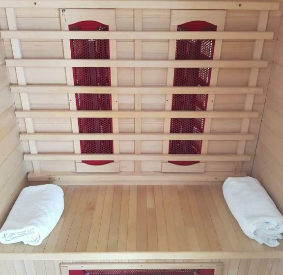 اتاق استاندارد با چشمانداز دریاچه, Gostisce Jezero