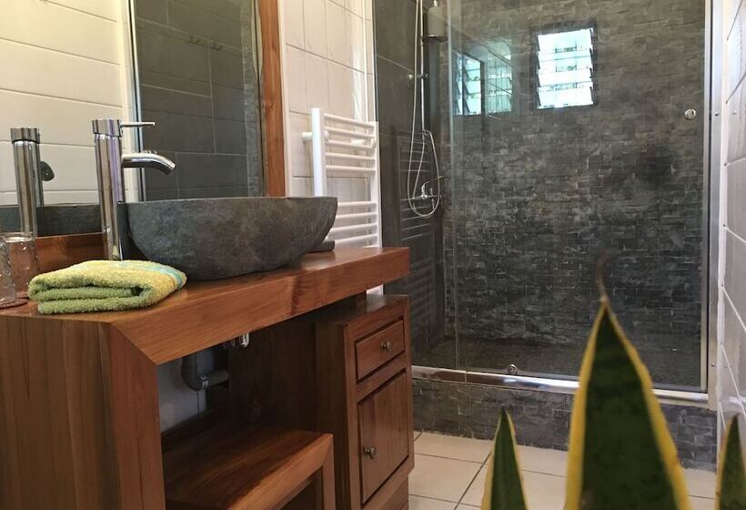 اتاق استاندارد, La Caz Oceane