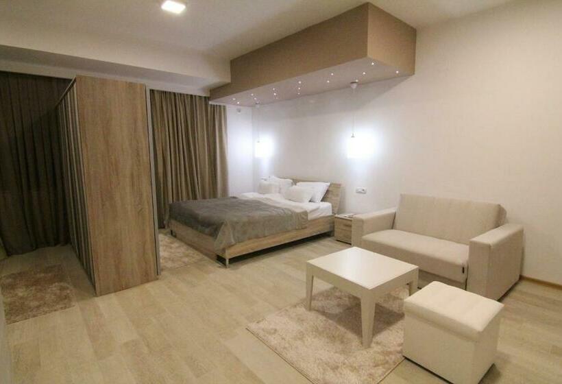 سوئیت جونیور با ماساژ آبی, Gardenia Hotel & Spa