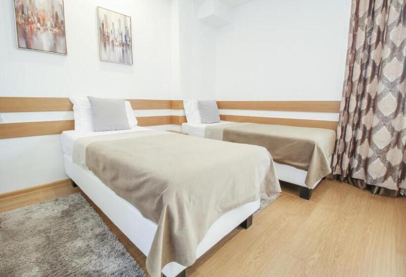 سوییت خانوادگی, Gardenia Hotel & Spa