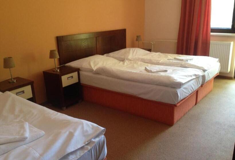 スイート, Garni Hotel Cosmopolitan