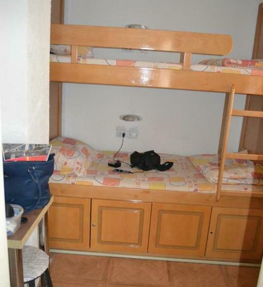 اتاق اکونومی, Hostel Valentin 2