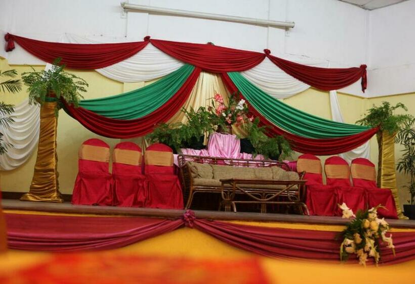 سوییت, Central Palm