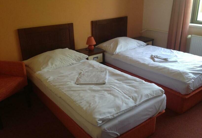 스탠다드 룸, Garni Hotel Cosmopolitan