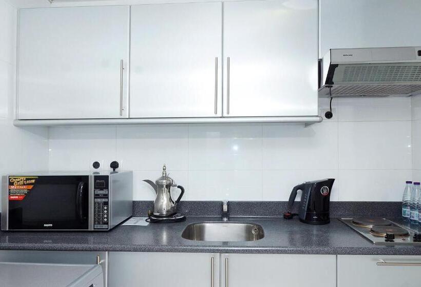 إستوديو ديلوكس, Grand Mayral