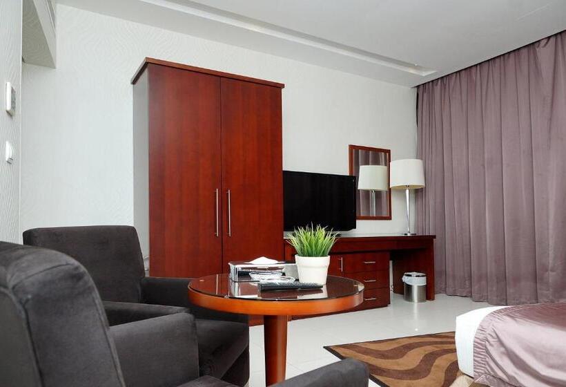 إستوديو قياسى, Grand Mayral