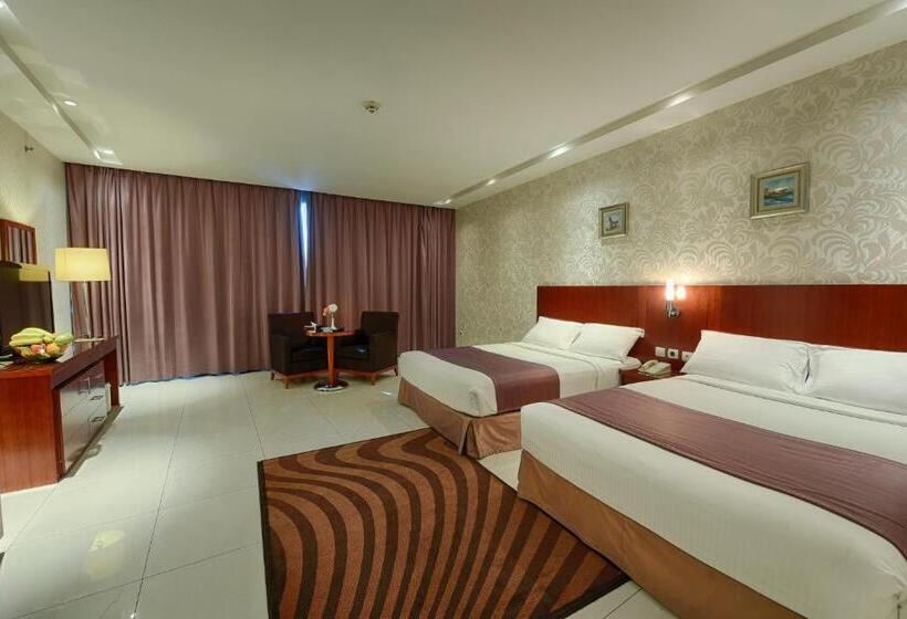 Номер Deluxe, Grand Mayral