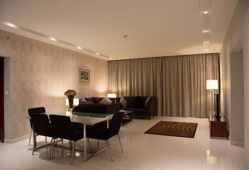 جناح جونيور, Grand Mayral