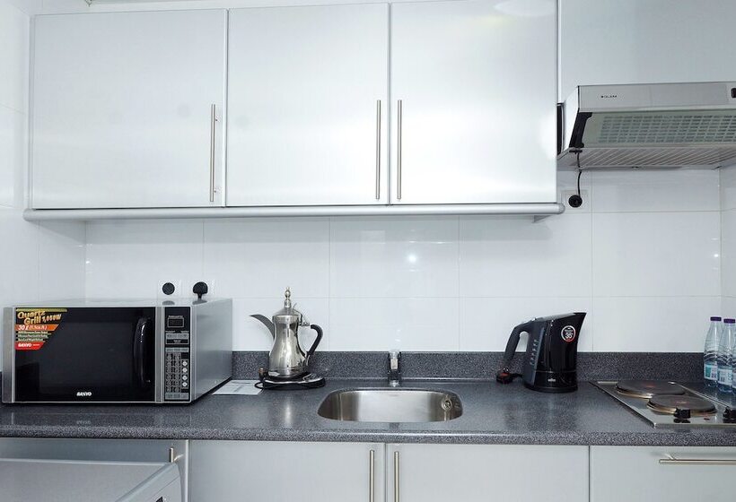 جناح عائلي, Grand Mayral