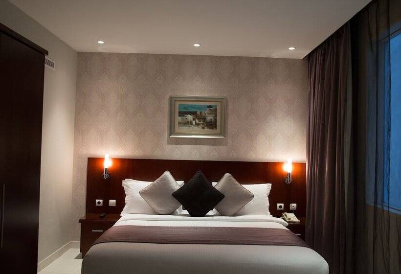 جناح إدارى, Grand Mayral