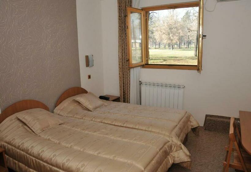 اتاق استاندارد, Kanet