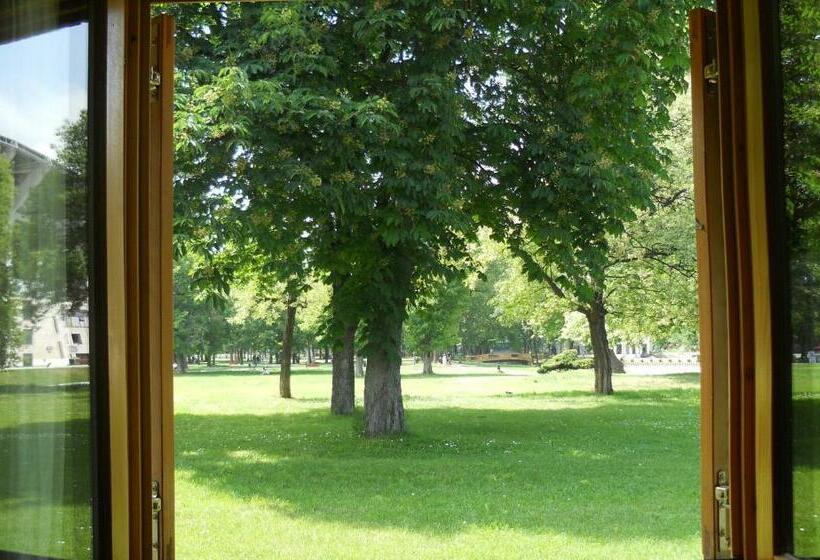 اتاق استاندارد, Kanet