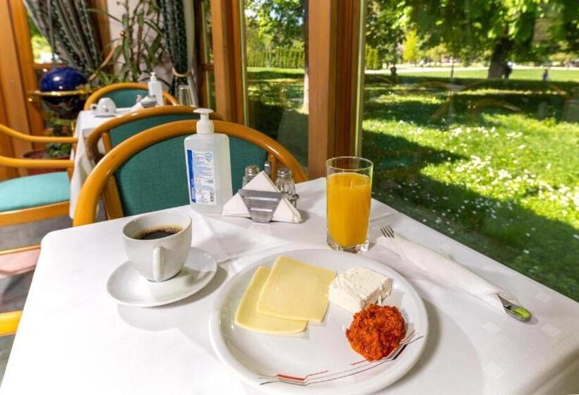 اتاق استاندارد, Kanet