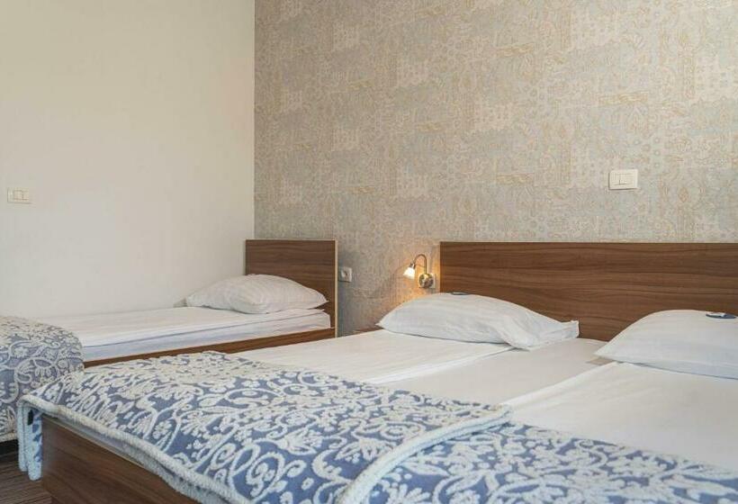 Triple Room Sea View, Lavender Oleander Resort