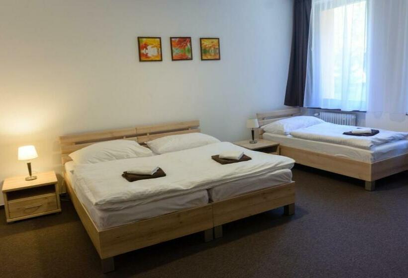 Quarto Triplo Estandar, Lopušná Dolina Resort