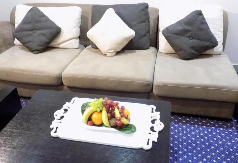 带3个卧室的别墅, Onizah