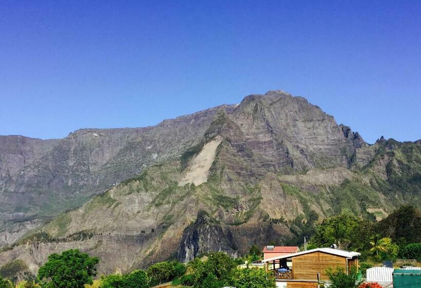 اتاق استاندارد, Otroiza