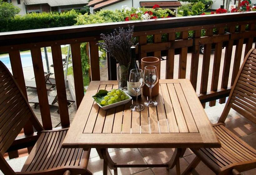 اتاق استاندارد با بالکن, Penzion Kobala