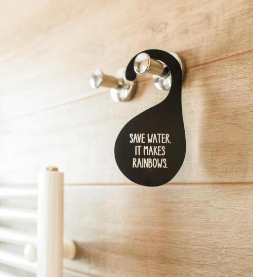 اتاق خانوادگی, Penzion Kobala