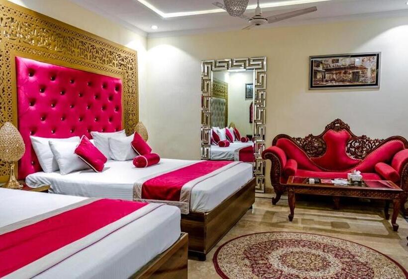 اتاق سوپریور خانوادگی, Rose Palace Hotel, Gulberg