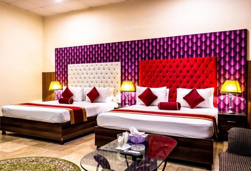 اتاق سوپریور خانوادگی, Rose Palace Hotel, Gulberg