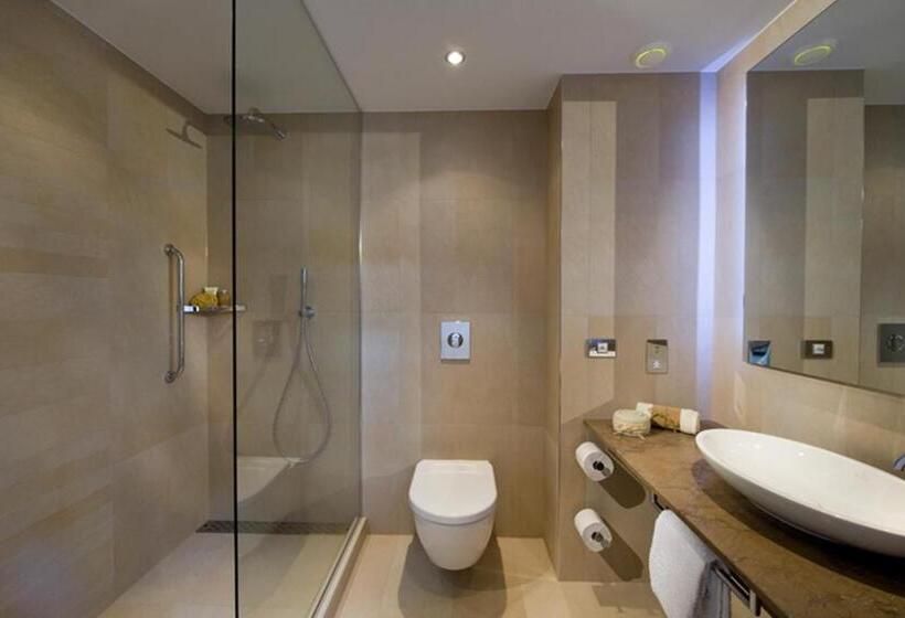 اتاق سوپریور خانوادگی, Rose Palace Hotel, Gulberg