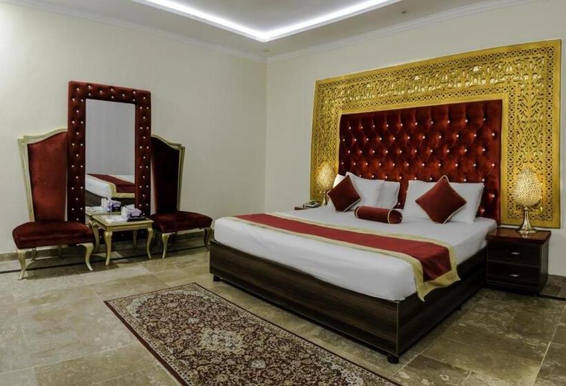 اتاق اجرایی سه نفره, Rose Palace Hotel, Gulberg