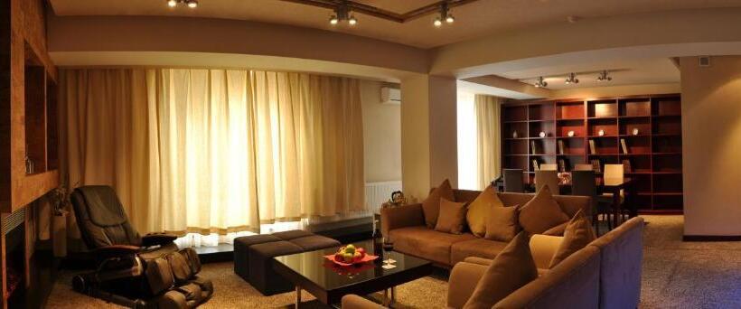 سوئیت پریمیوم, The Corporate Hotel Central