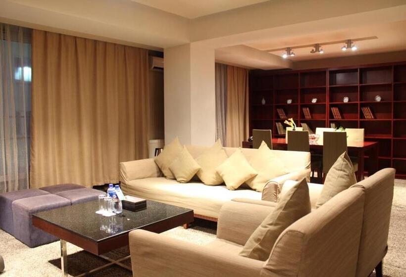 سوئیت پریمیوم, The Corporate Hotel Central