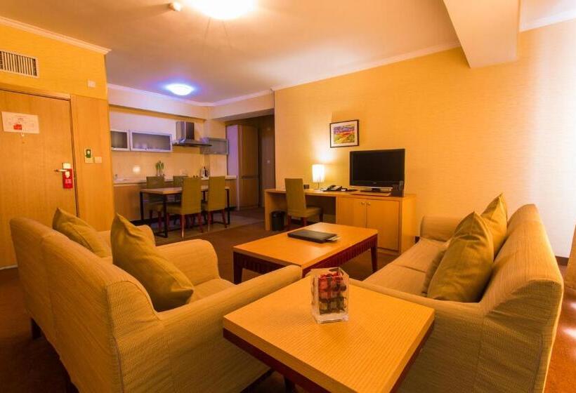 آپارتمان 1 خوابه, The Corporate Hotel Central