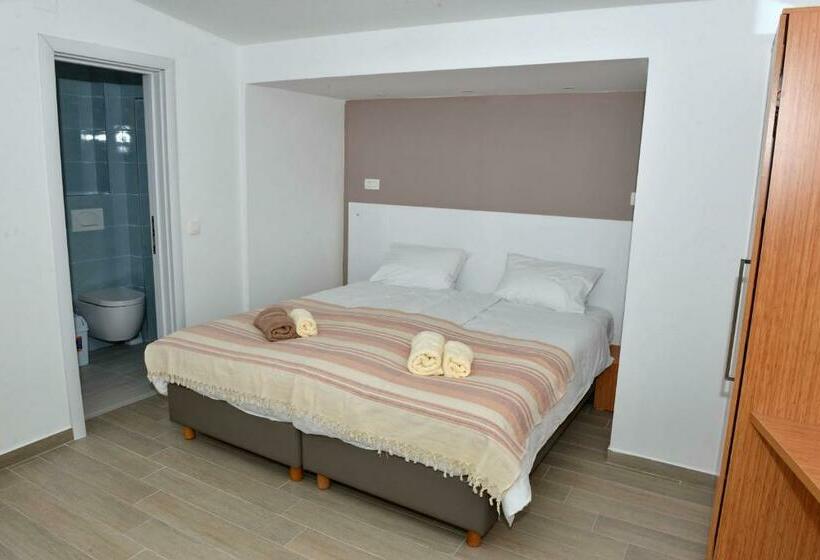 اتاق استاندارد, Villa Jordan