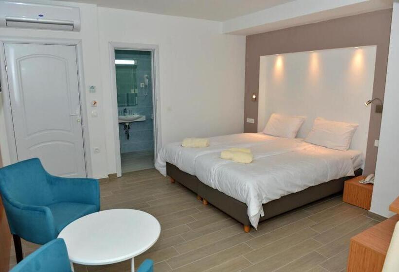 اتاق استاندارد سه نفره, Villa Jordan