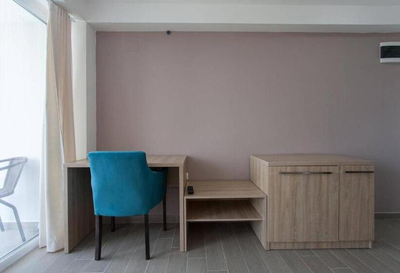 اتاق استاندارد با چشم‌انداز دریاچه, Villa Jordan