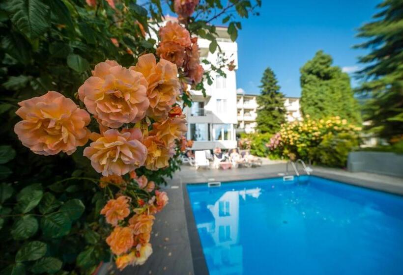 اتاق استاندارد چهارنفره با چشم‌انداز باغ, Villa Jordan